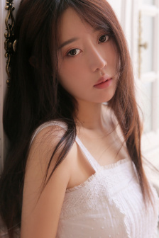 迷人女同学bd高清